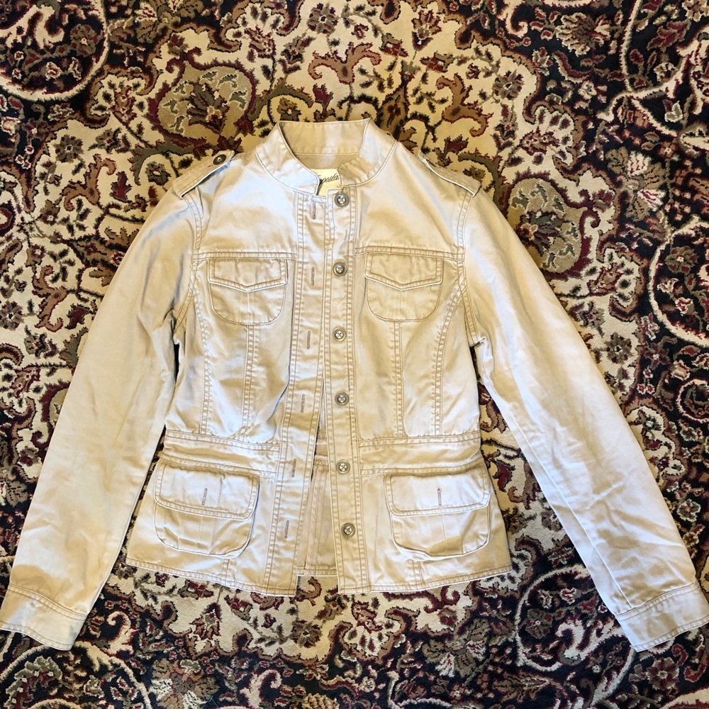 Aeropostale Light Tan military utility type Jacket Small 4 flap pockets